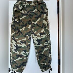 Women's Camouflage Cargo Joggers XS KBB Kahlana